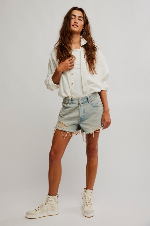 NOW OR NEVER DENIM SHORT