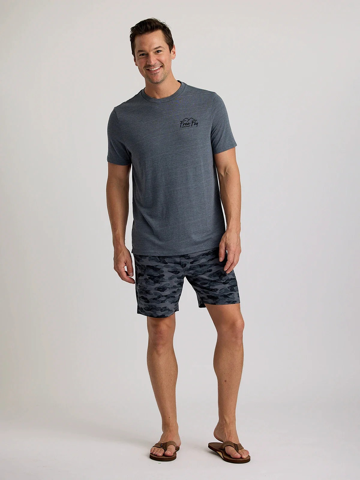 FREE FLY SEASMOKE CAMO MEN'S LINED ACTIVE BREEZE SHORT-7"