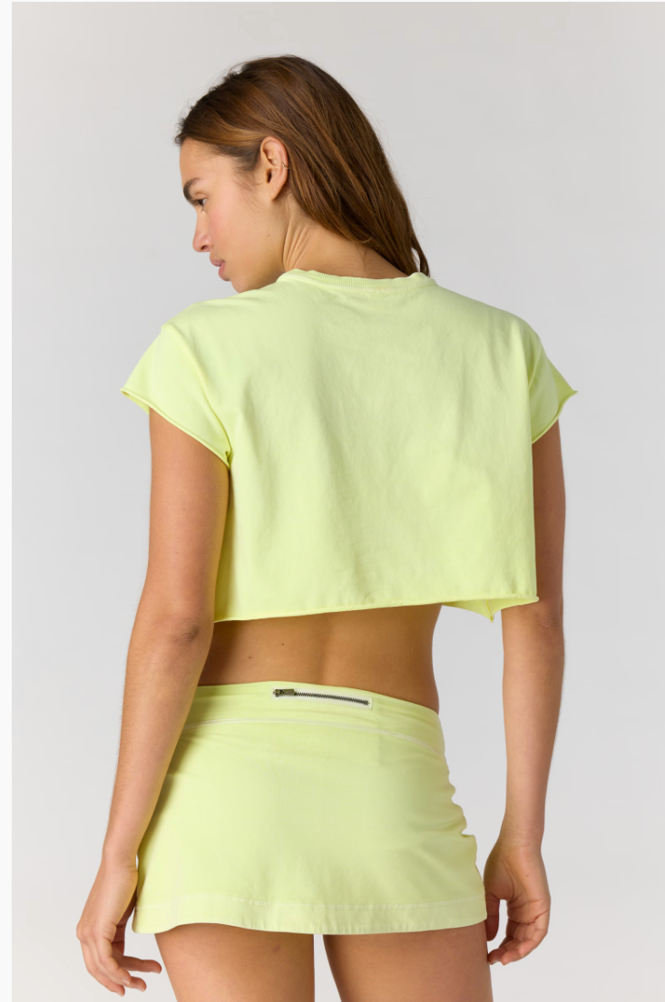 VAPOR LIME HOT SHOT CROPPED TEE