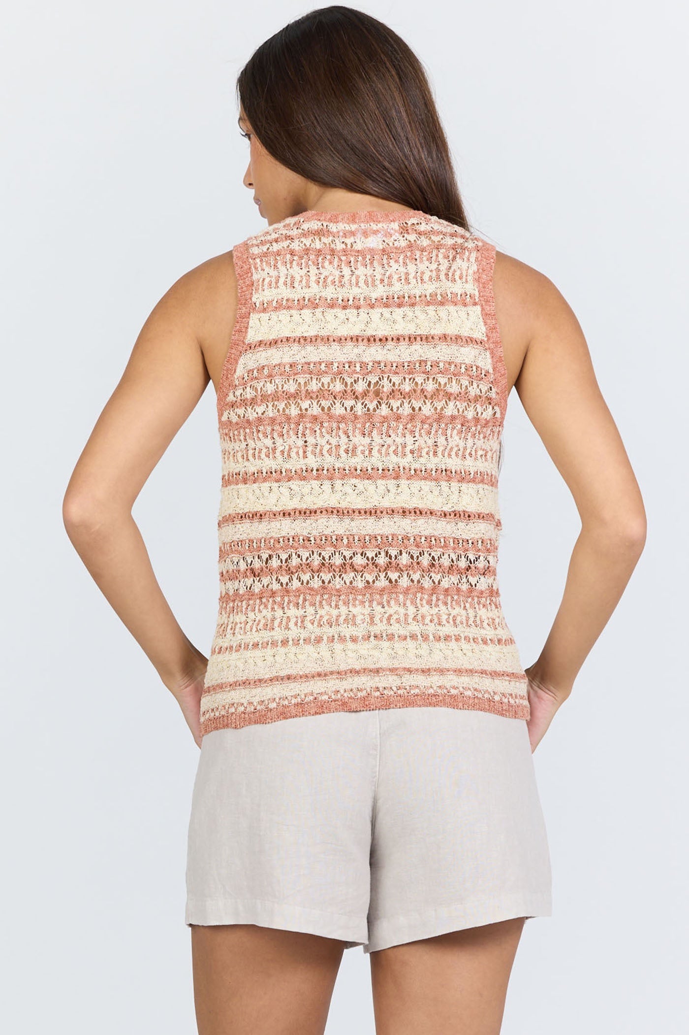 BURNT BRICK ARELI TANK
