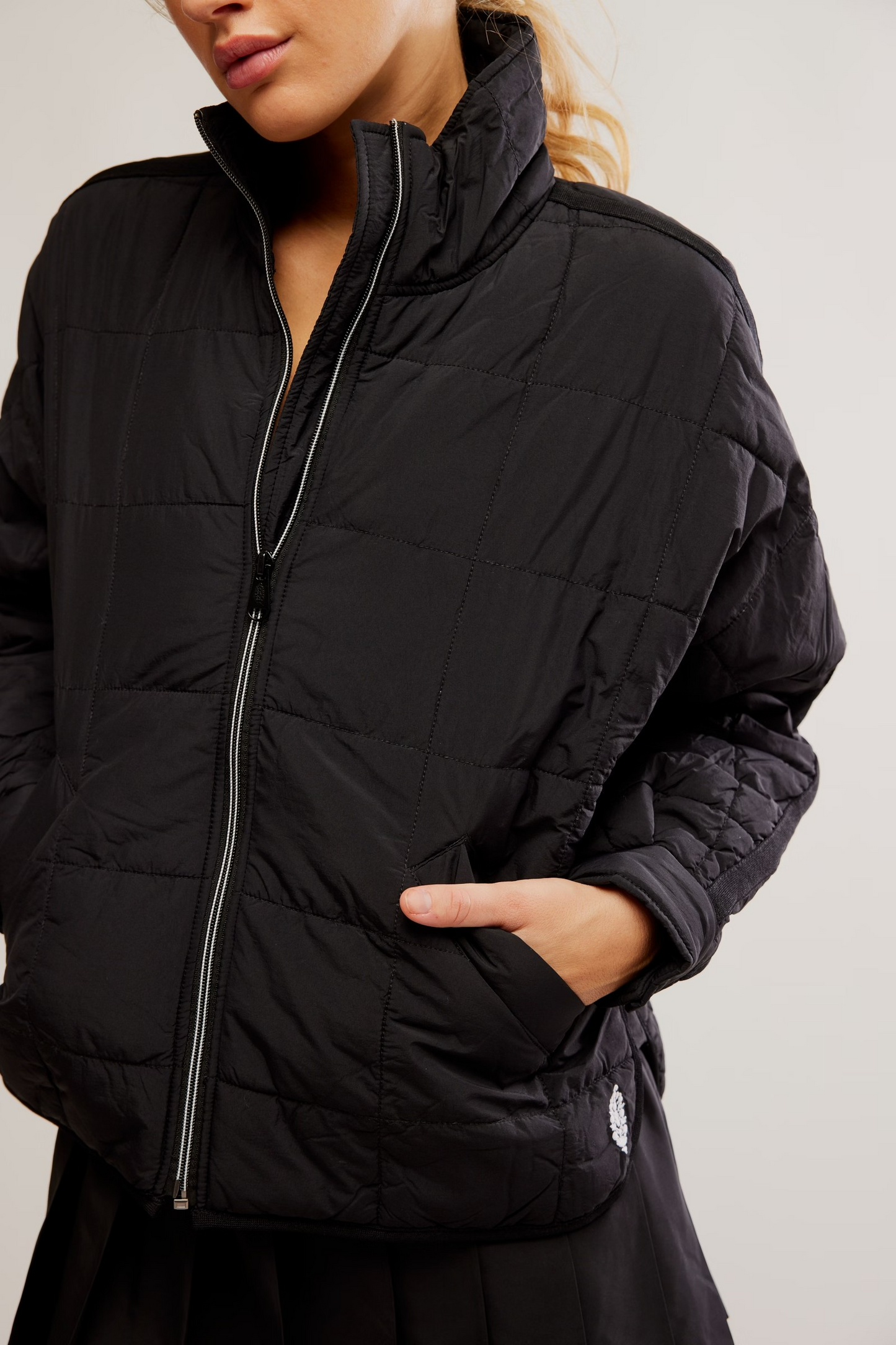 PIPPA PACKABLE PUFFER JACKET