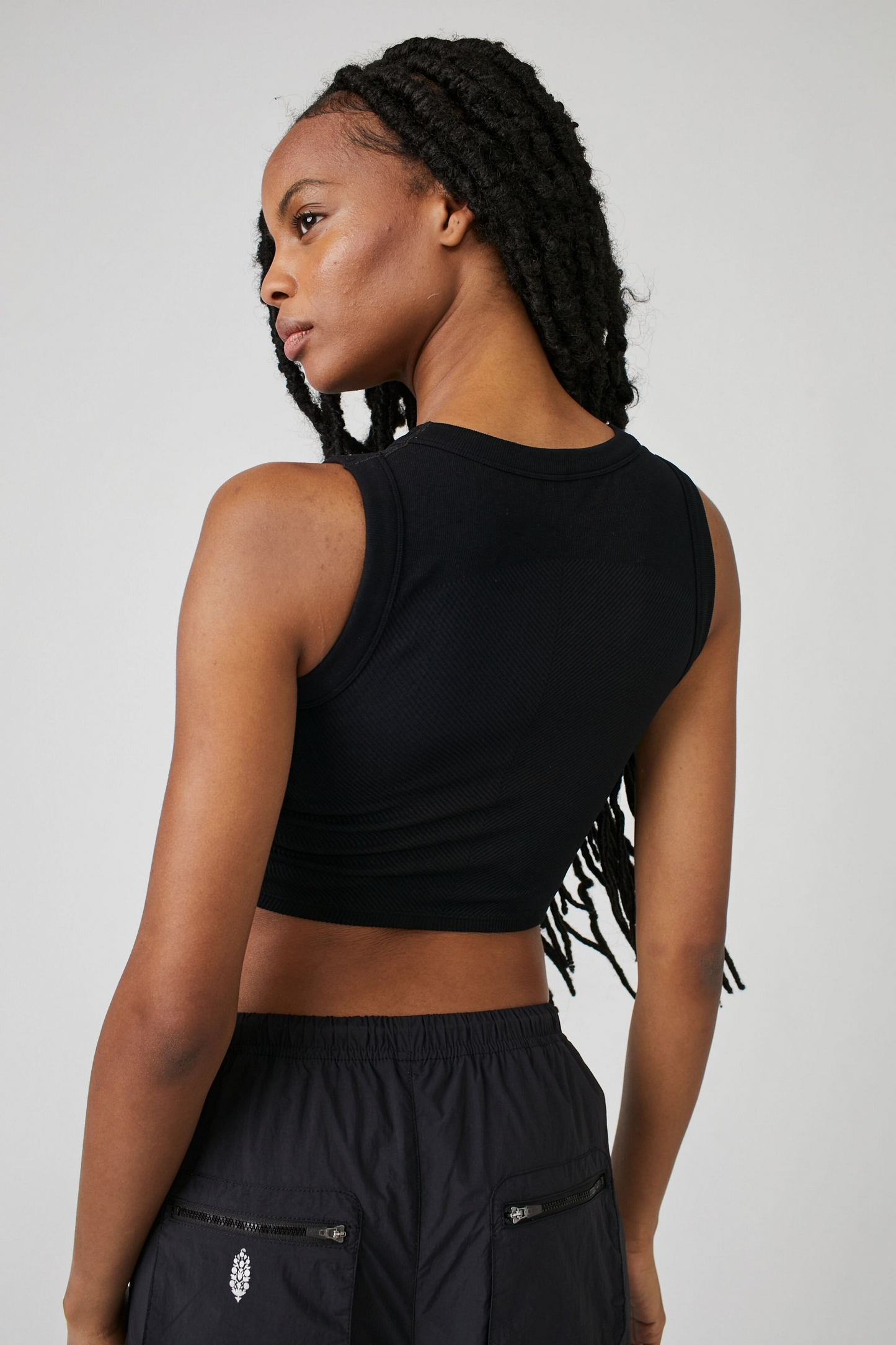 BLACK FREE THROW TANK