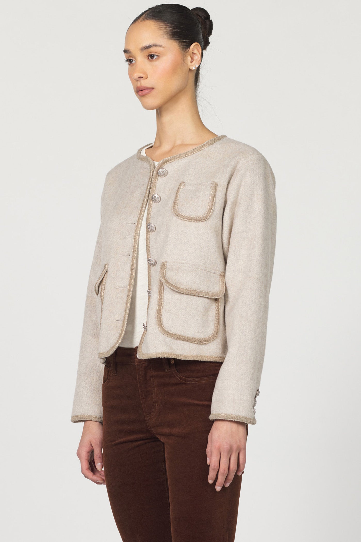 CREAM LATTE APPLE JACKET