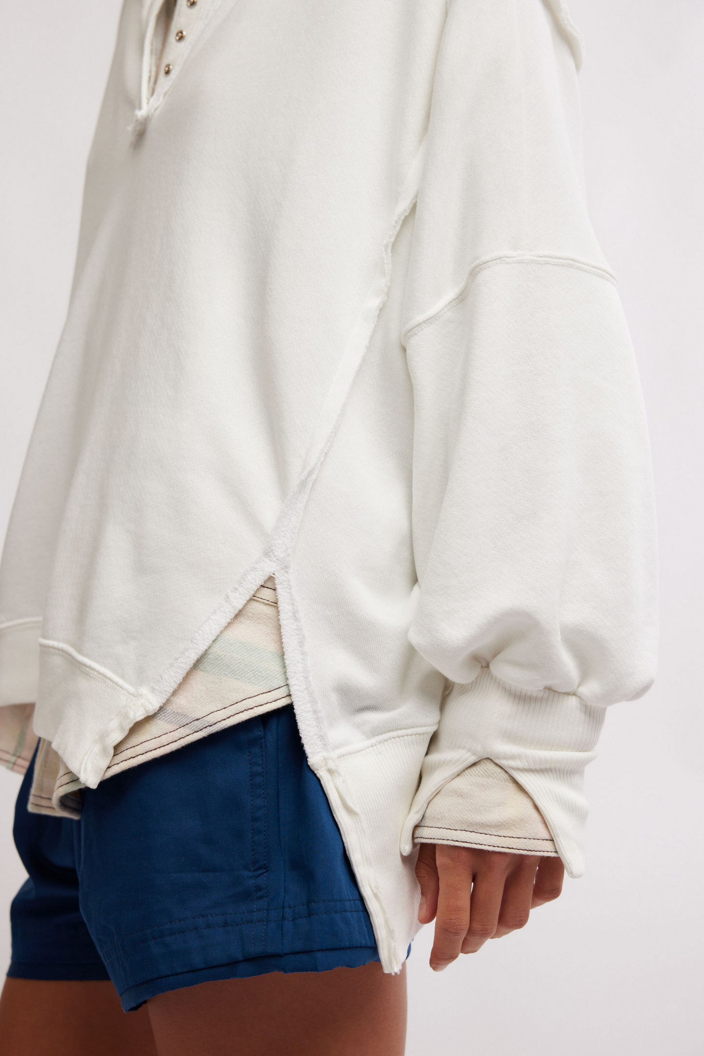 FREE PEOPLE OPTIC WHITE CAMDEN HENLEY