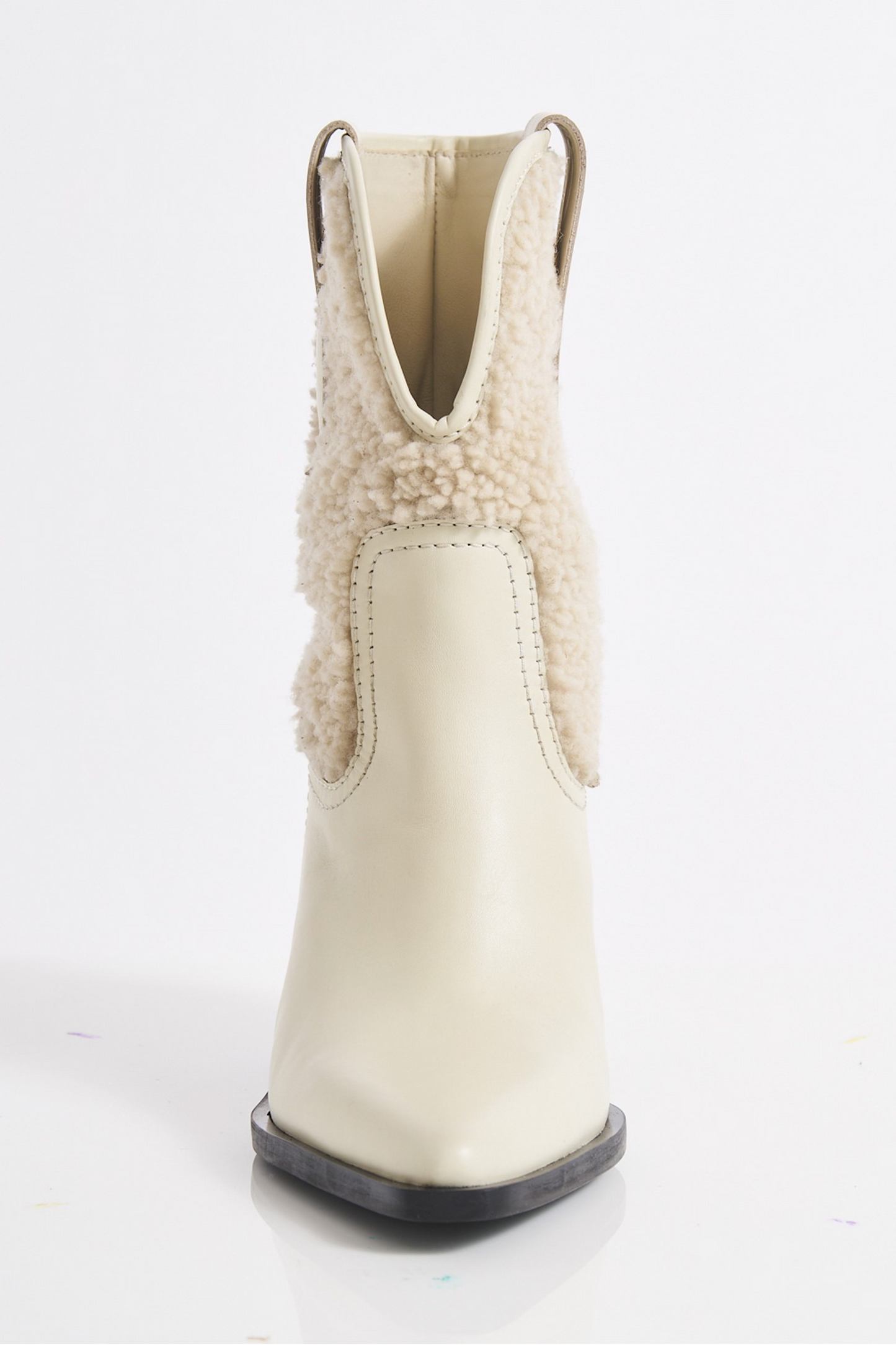 FREE PEOPLE ARCTIC FOX PITCHFORK POINT SHEARLING