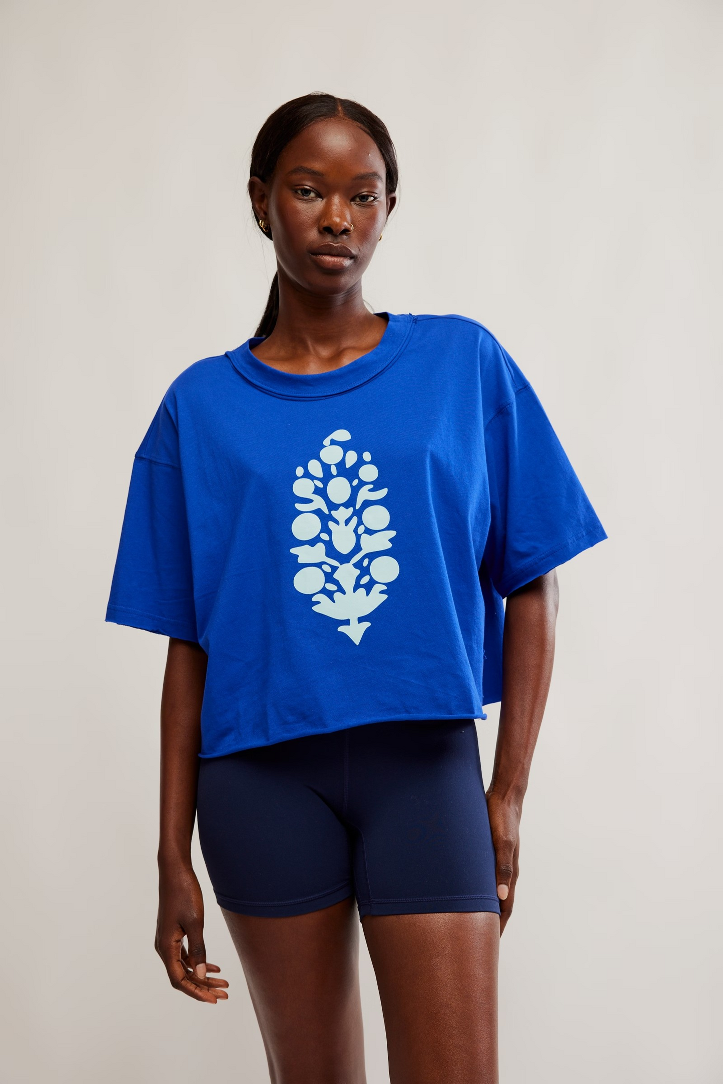 FREE PEOPLE ELECTRIC SHOCK INSPIRE TEE LOGO