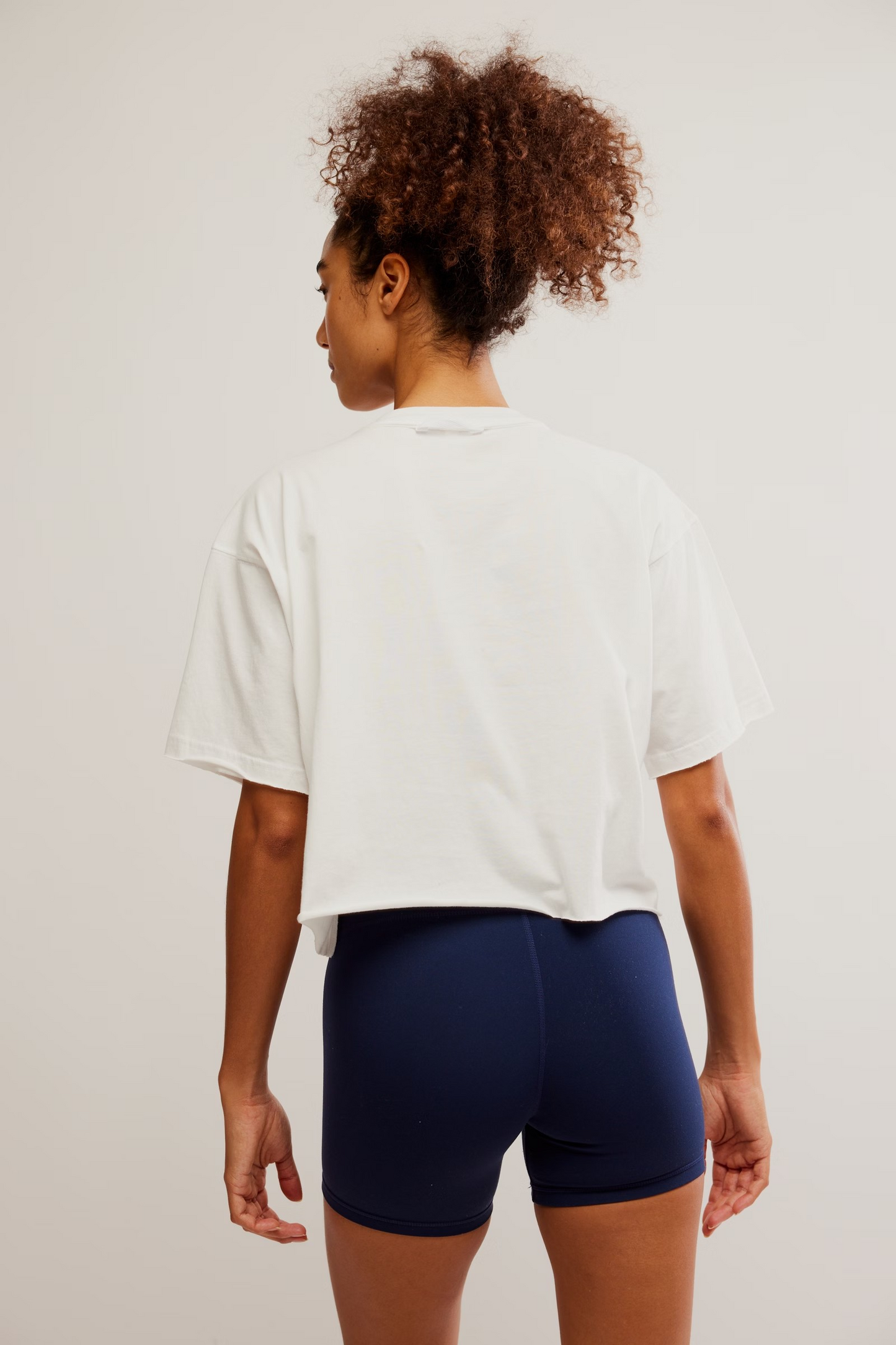 FREE PEOPLE COURT LOGO INSPIRE LOGO TEE