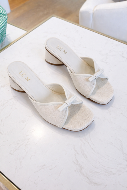 BEIGE LUCIA SANDALS