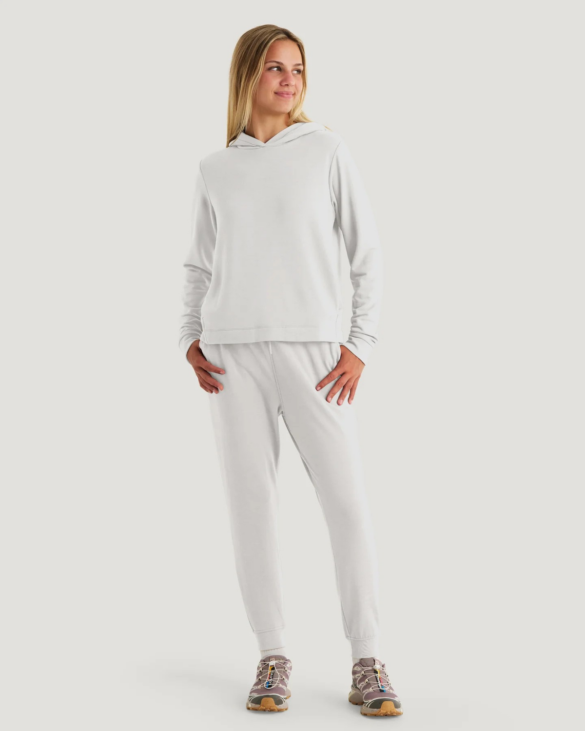 LIGHTWEIGHT FLEECE JOGGERS
