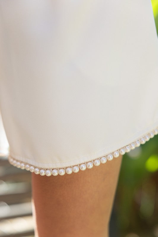 VOY IVORY PEARL TRIMMED PLEATED SHORTS