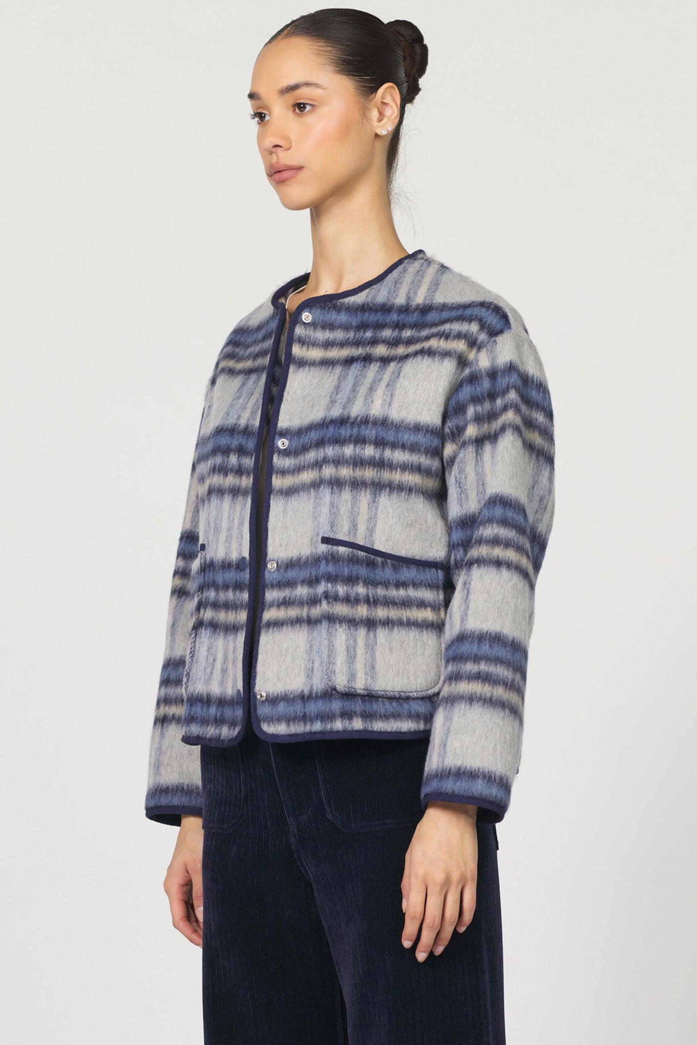 BLUE GREY PLAID JORDYN JACKET