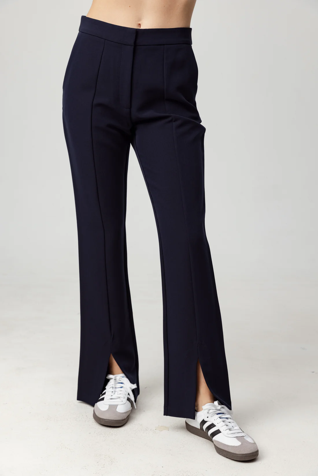 SUNDAYS NAVY DALIA PANT