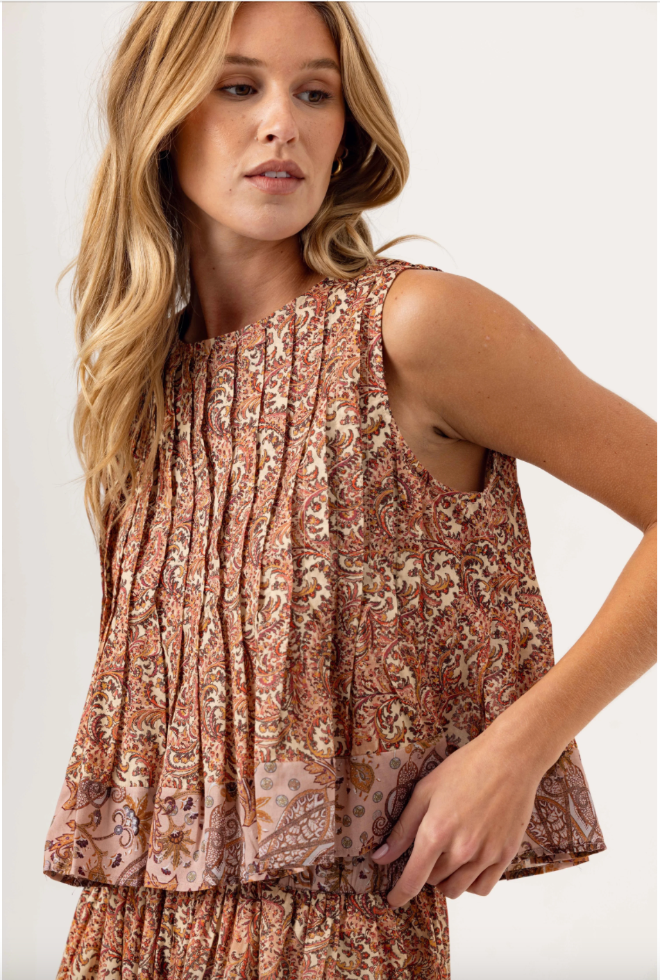 FLORAL VINE LUMI TOP
