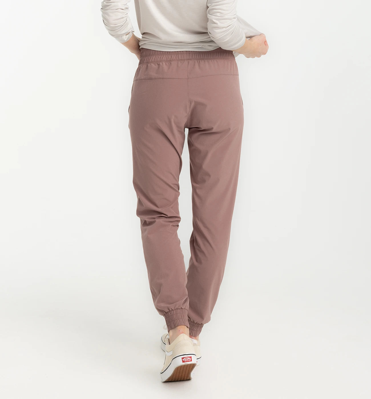 FREE FLY FIG WOMEN'S PULL-ON BREEZE JOGGER