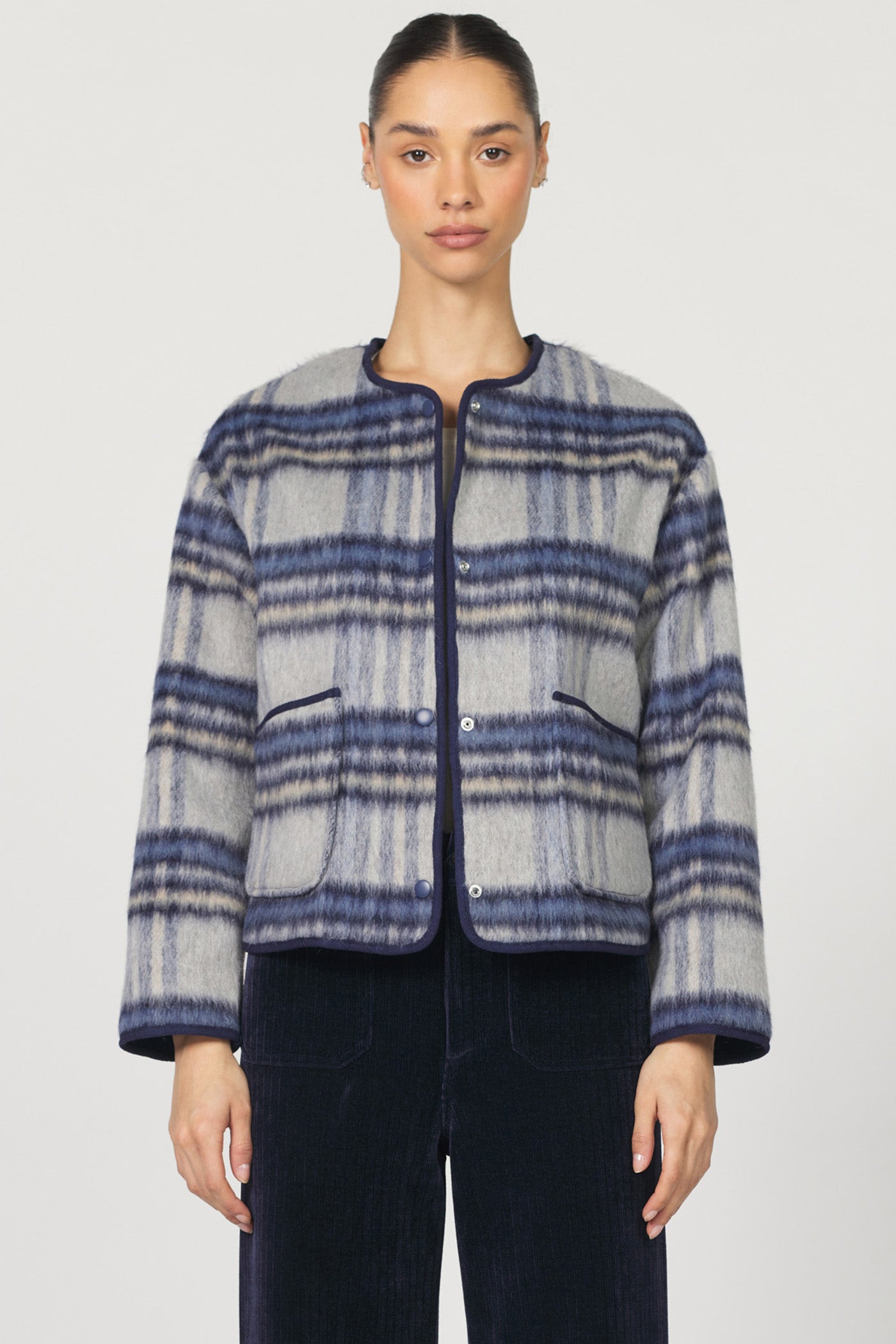 BLUE GREY PLAID JORDYN JACKET