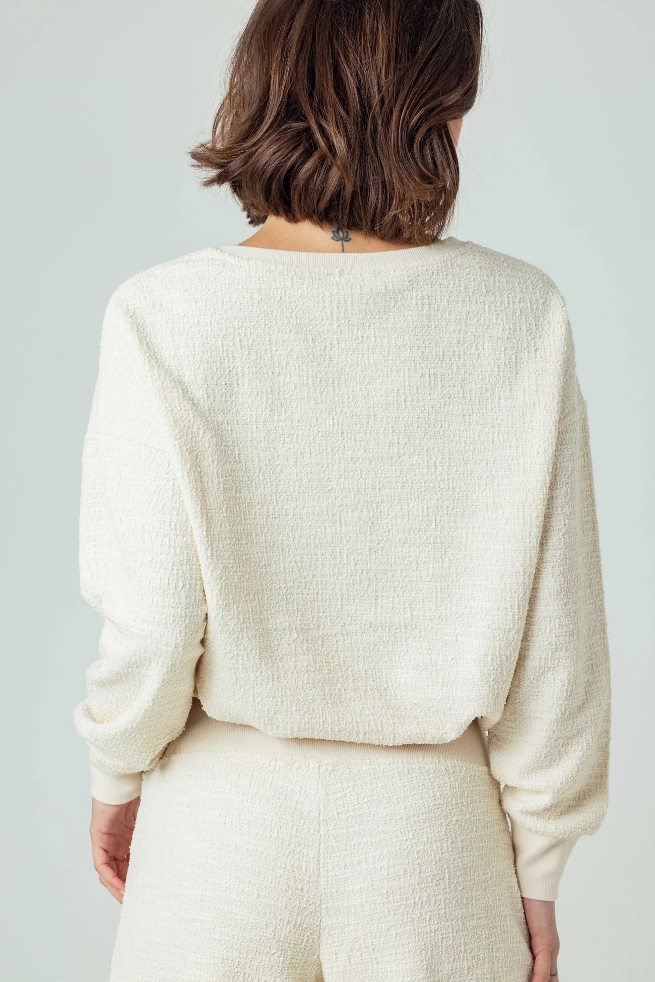 COCONUT MILK MIRI TOP