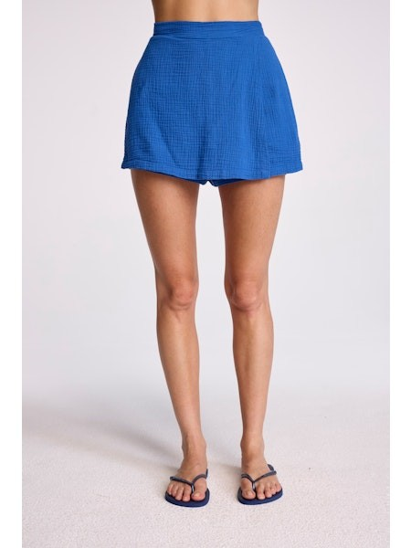 SUNDAYS OLYMPIAN BLUE LAKE SKORT