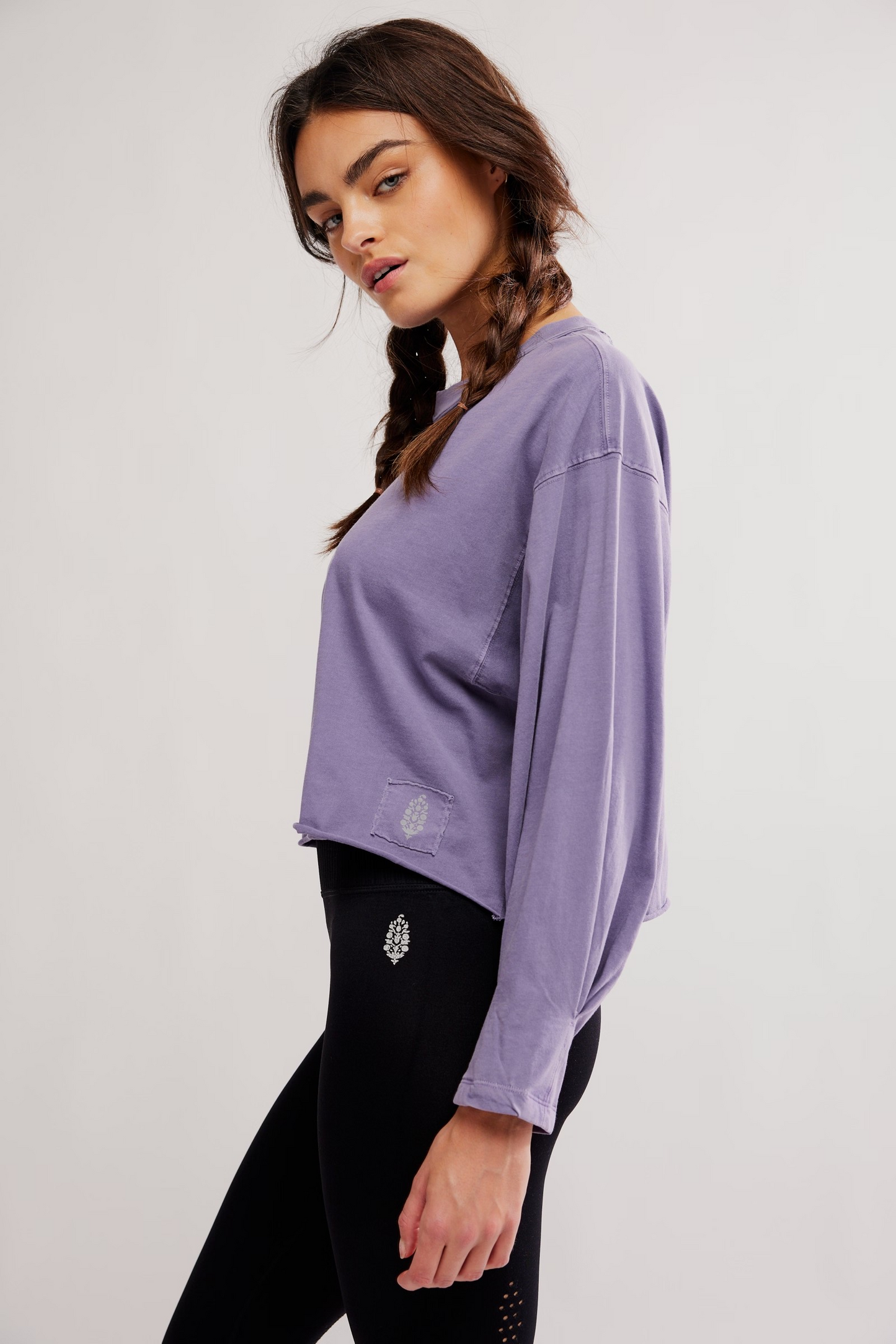 GRAPHITE INSPIRE LAYER TEE