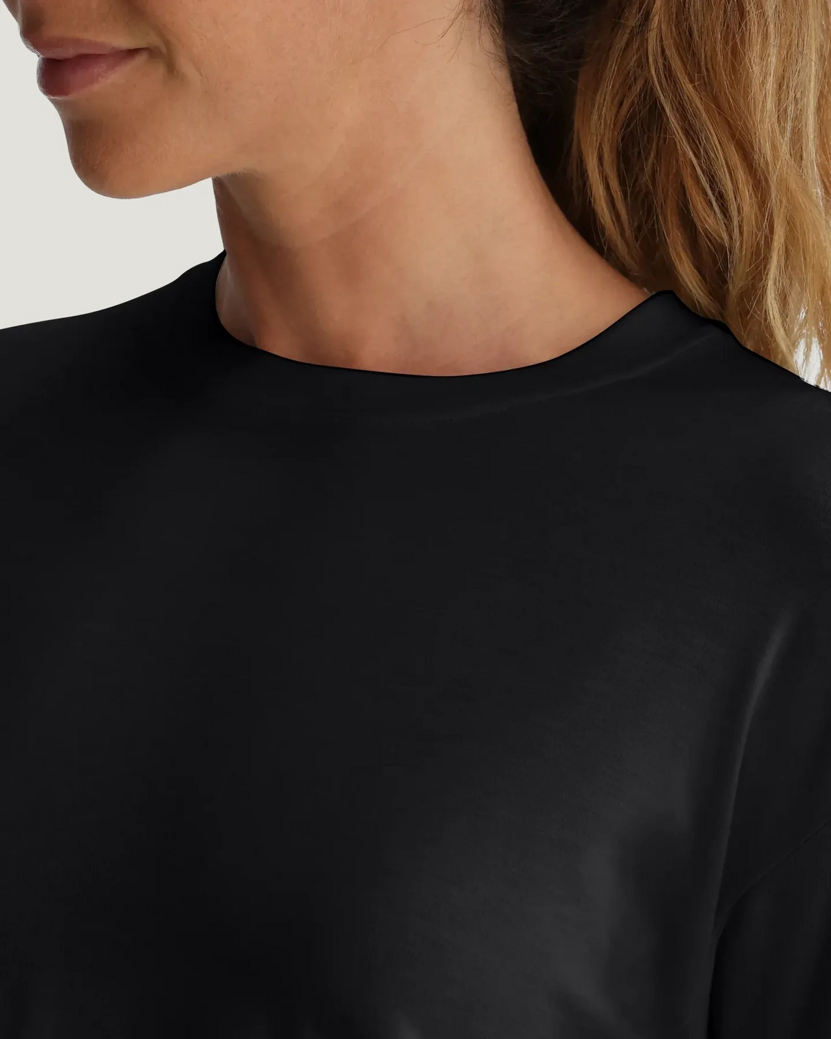 BAMBOO CROSSOVER LONG SLEEVE