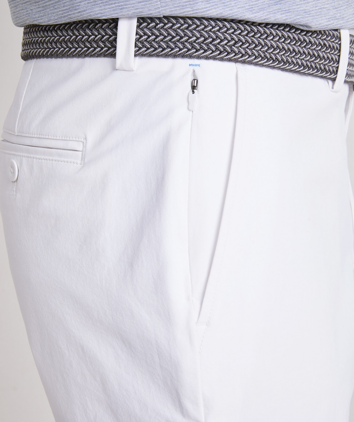 VINEYARD VINES WHITE CAP ON THE GO SHORTS - 7"
