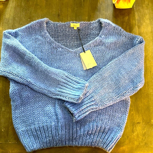 ELAN BLUE V NECK SWEATER