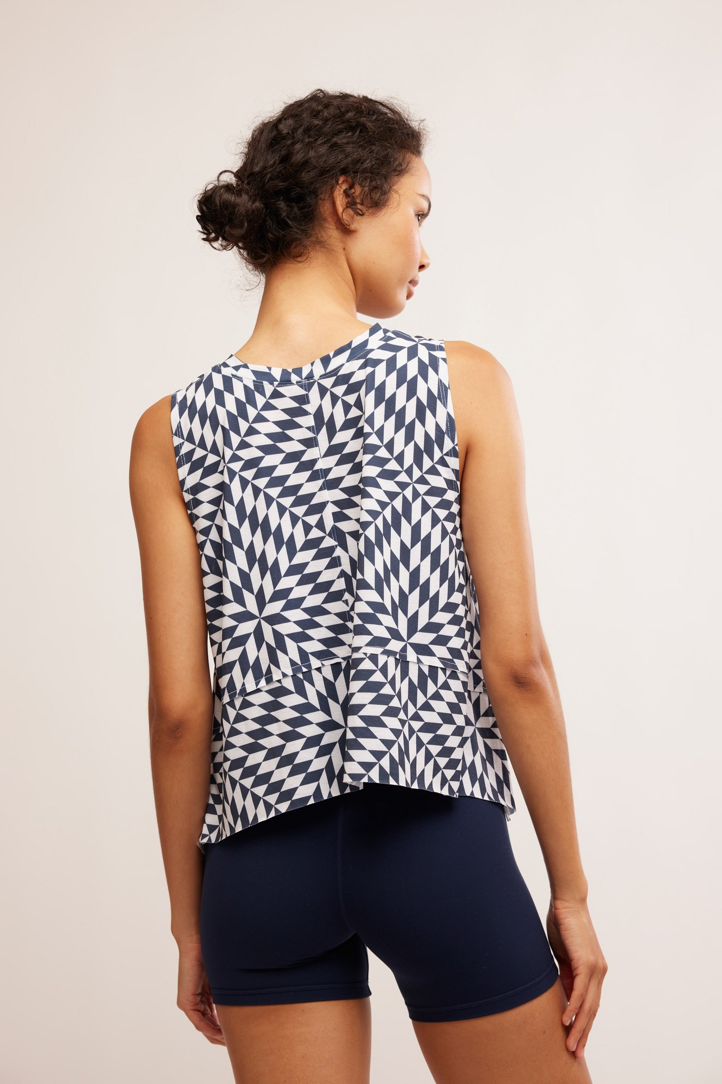 FREE PEOPLE PRINTED TEMPO TANK- NAVY COMBO