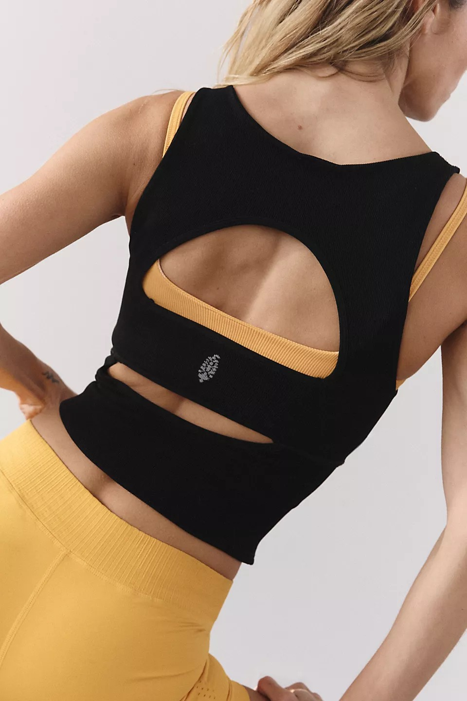 BLACK FREE THROW UNWIND CAMI