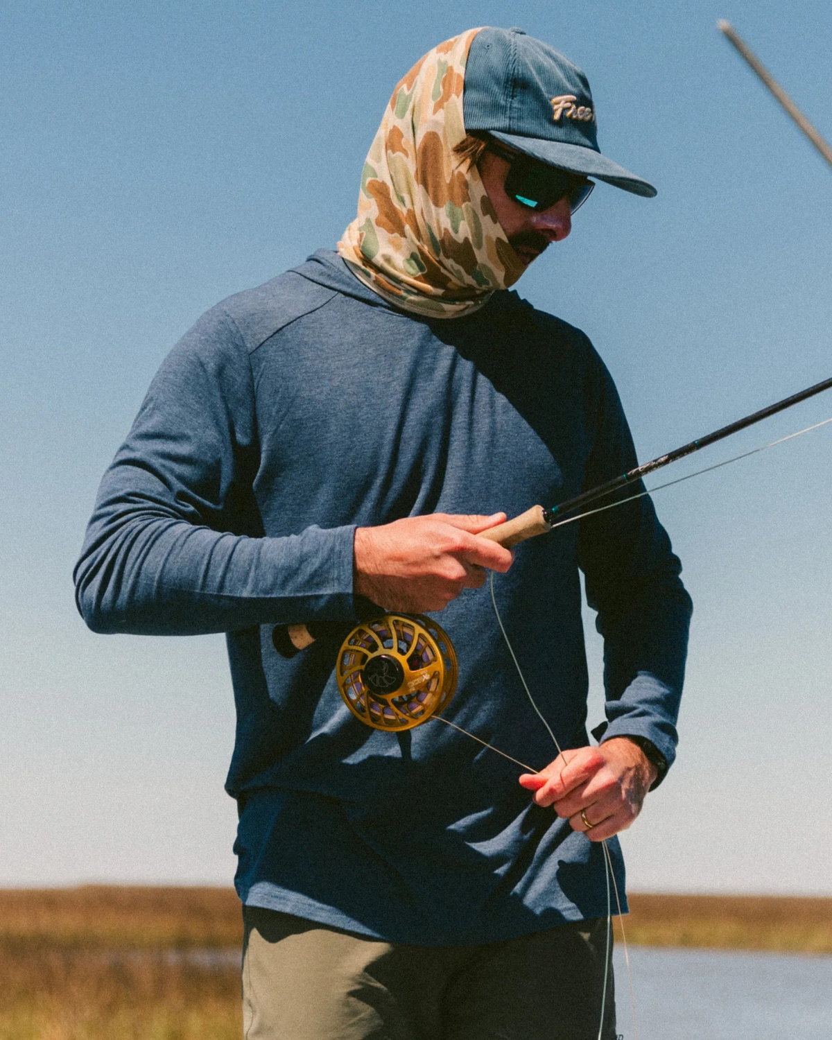 HEATHER TRUE NAVY BAMBOO SHADE HOODIE