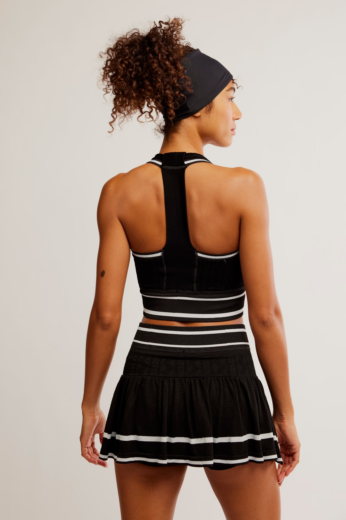 FREE PEOPLE BLACK/WHITE ADVANTAGE SET