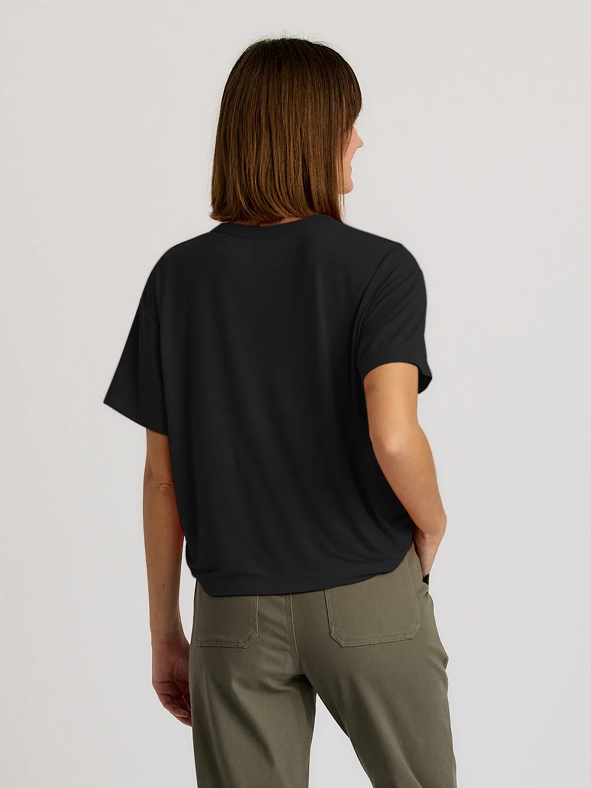ELEVATE LIGHTWEIGHT TEE