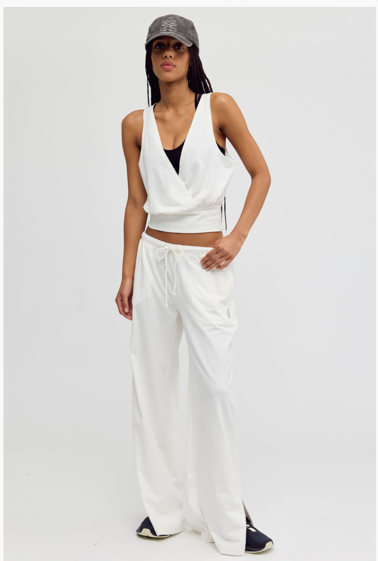 HOT SHOT V-NECK SET