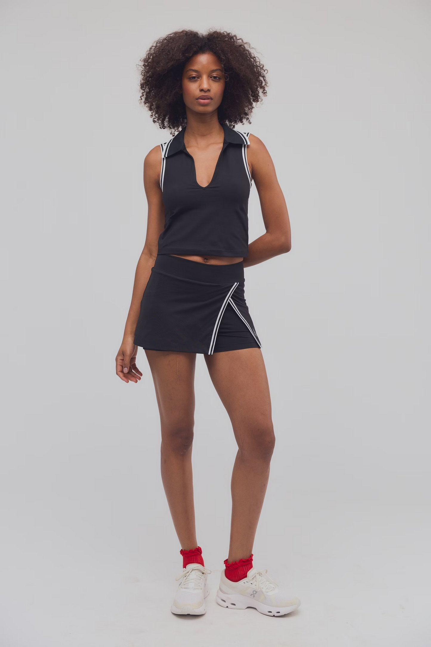 BLACK FOREHAND SKORT