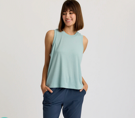 OCEAN MIST ELEVATE LIGHTWEIGHT TANK