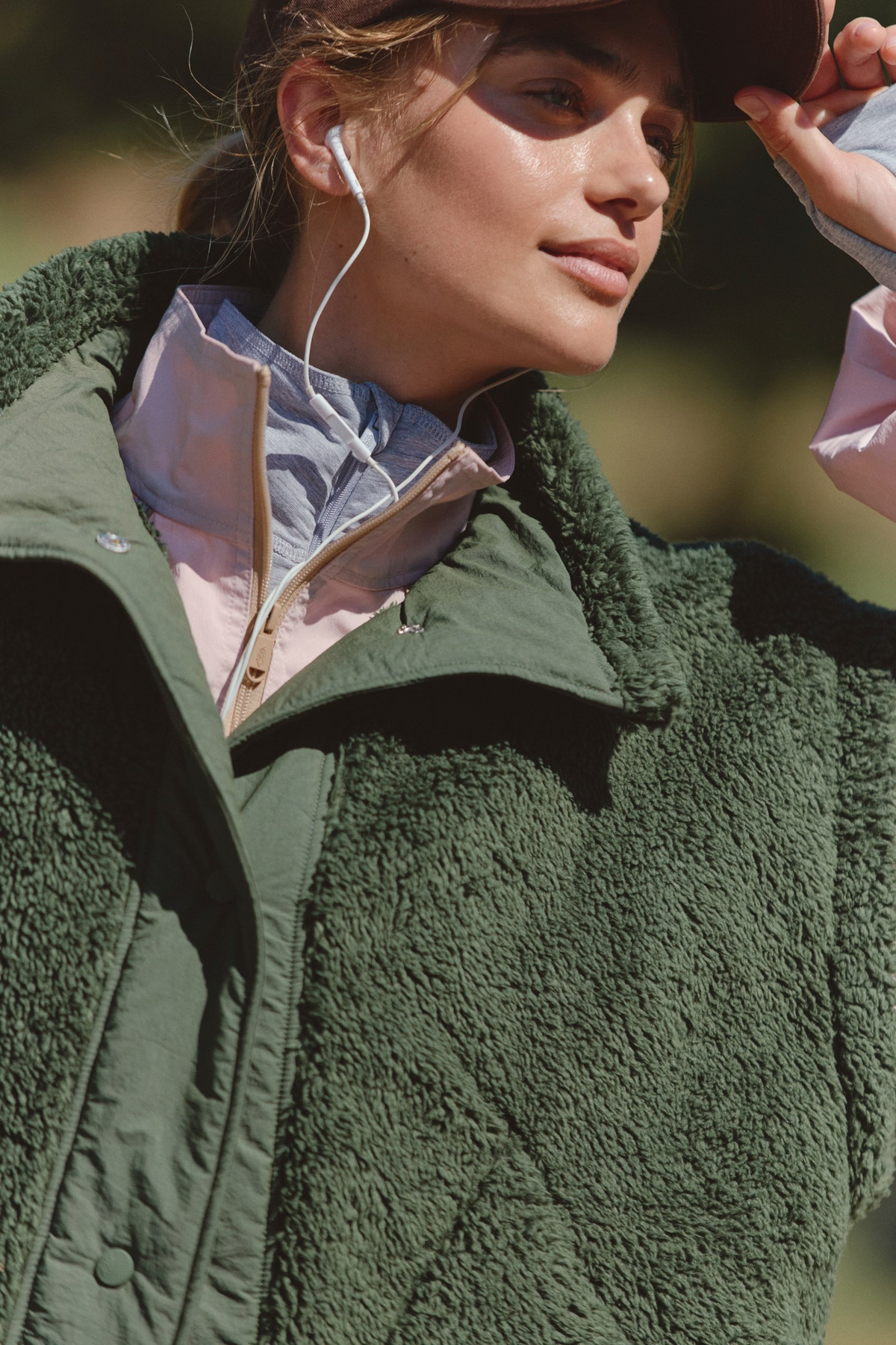 IVY SCOUT IT OUT FLEECE VEST