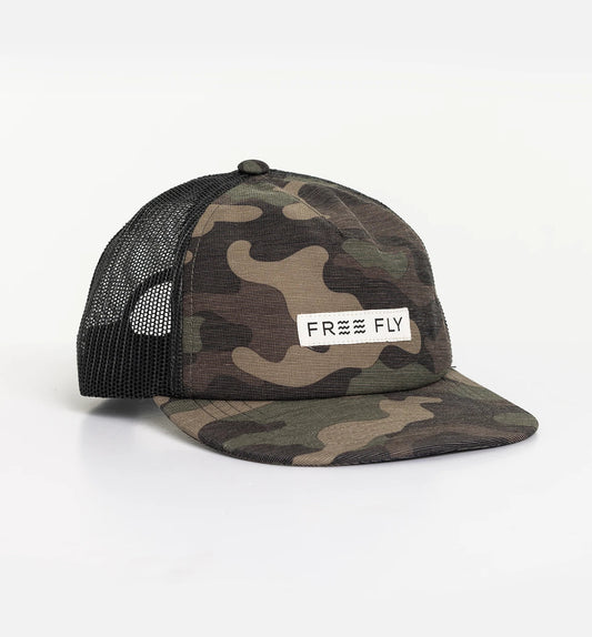 FREE FLY WOODLAND CAMO REVERB PACKABLE TRUCKER HAT