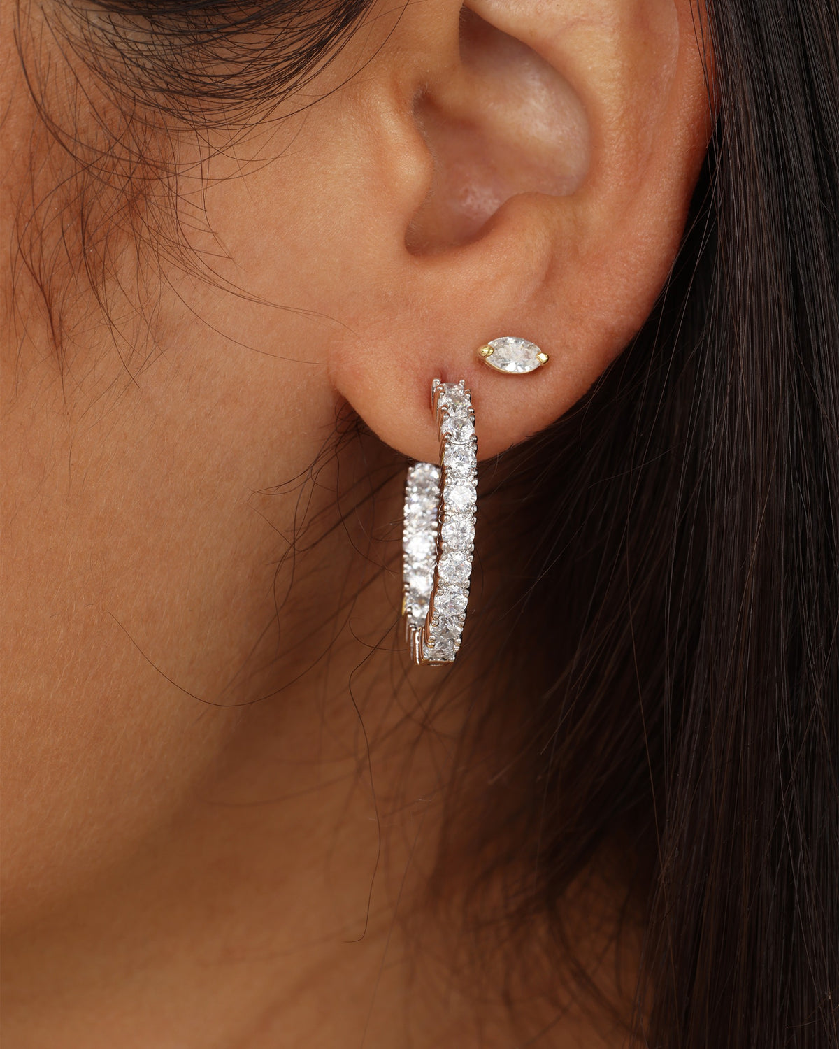 SILVER HEIRESS HOOPS .75"