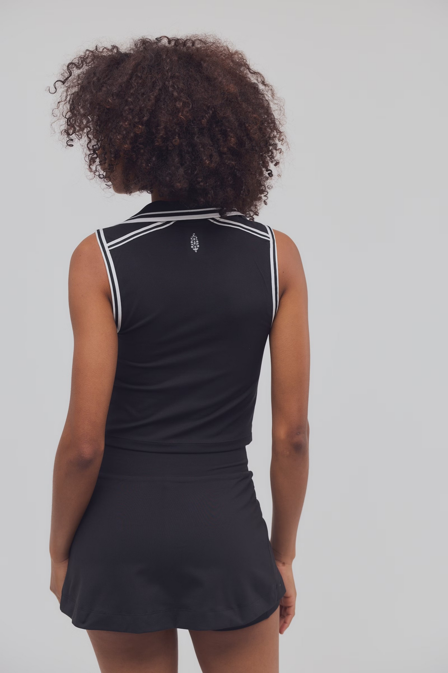 BLACK FOREHAND SKORT