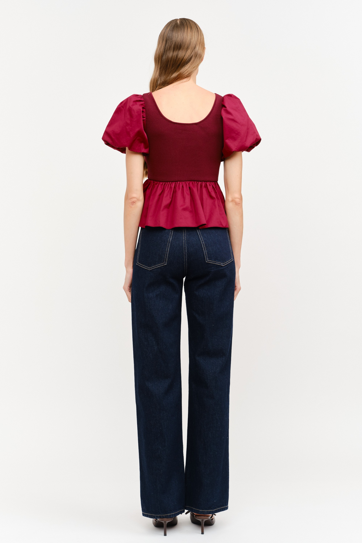 SOFIE THE LABEL WINE SAIN TOP