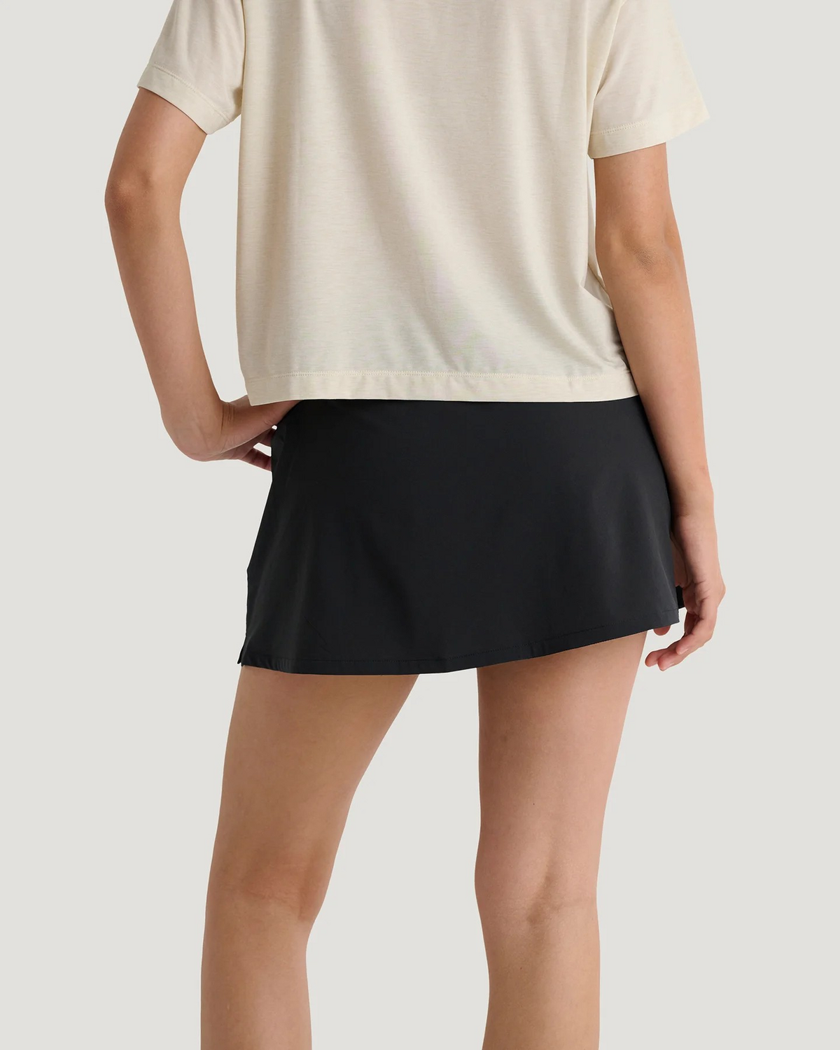 FREE FLY BLACK WOMEN'S DRIFTLIGHT SKIRT